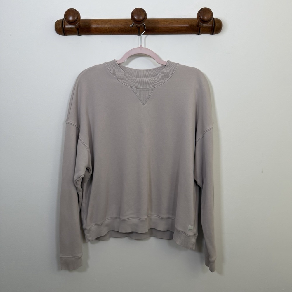 Vuori Sedona Weekender Crew Sweater Women Large Pewter Crewneck Pullover VW278